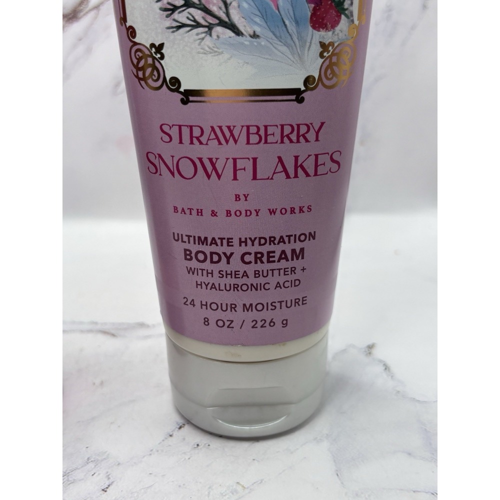 Bath & Body Works Strawberry Snowflakes Body Cream 8 OZ. & Body Mist Spray 8 OZ - Picture 6 of 7